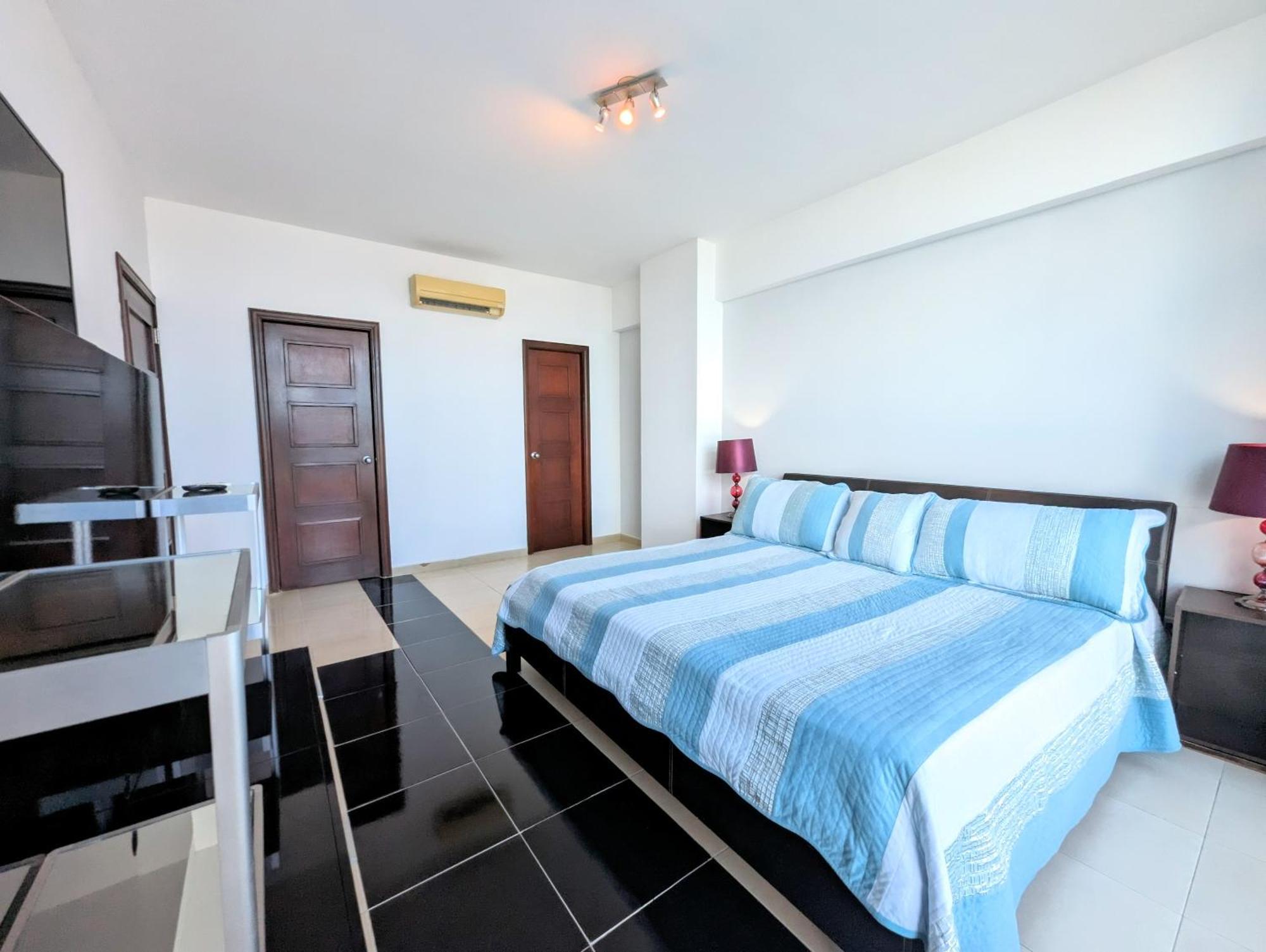 Yc 3602 L Apartamento 2Br En Av Balboa Панама Экстерьер фото