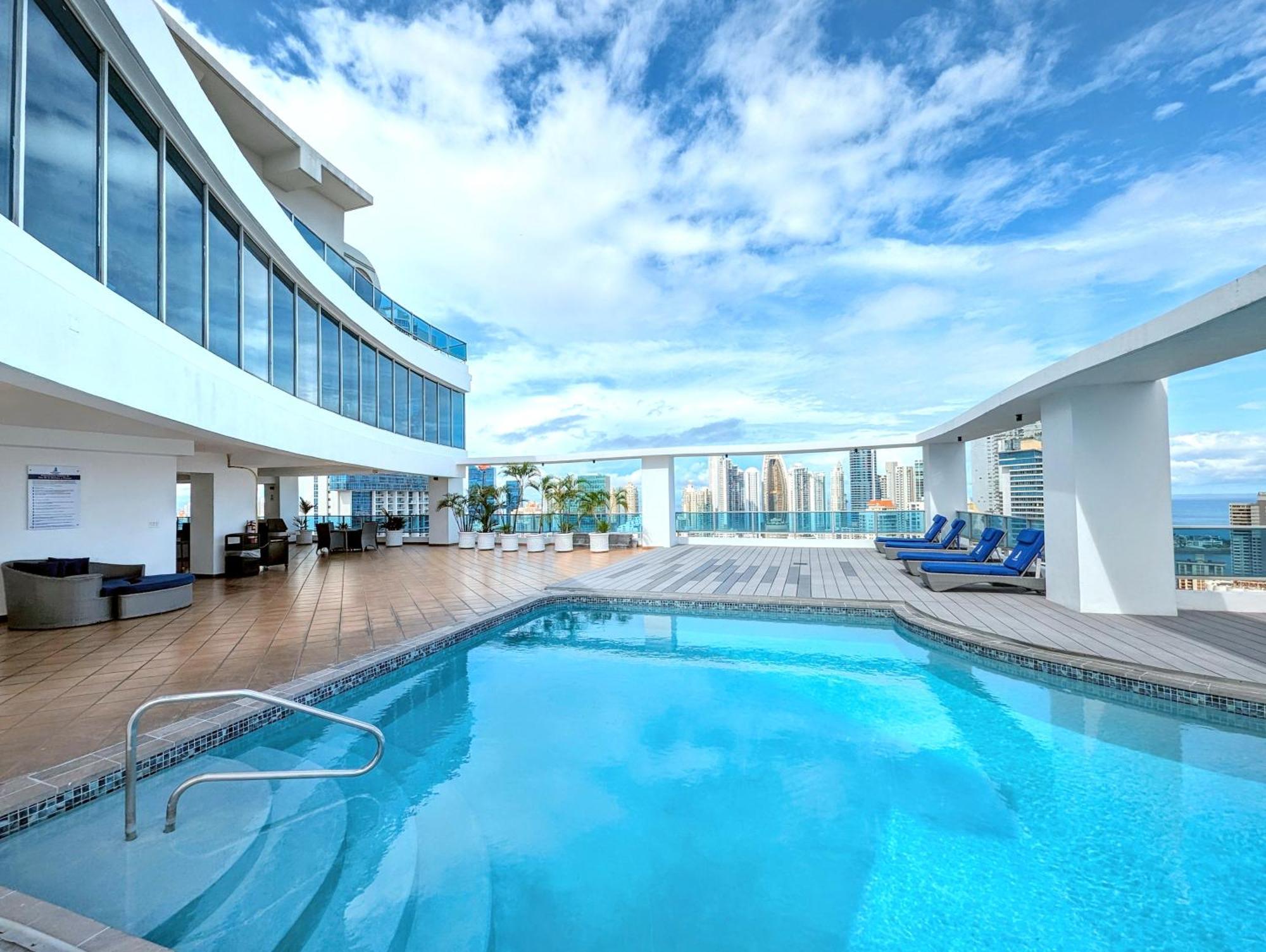 Yc 3602 L Apartamento 2Br En Av Balboa Панама Экстерьер фото